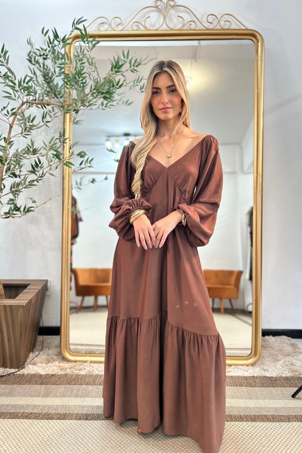 Vestido Carla Manga Longa Marrom