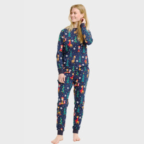 Giraffe Christmas Pajamas – Women