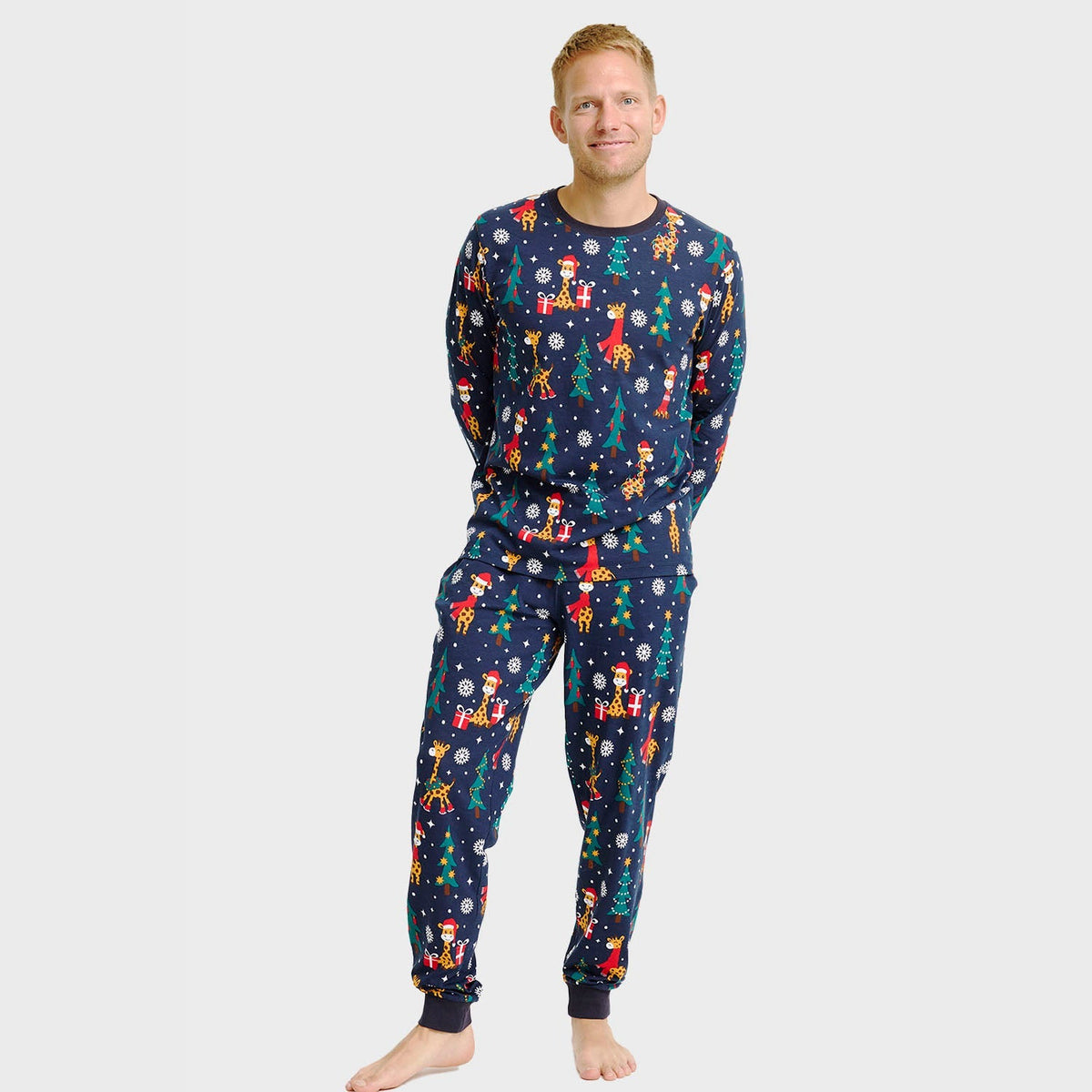 Giraffe Christmas Pajamas – Men