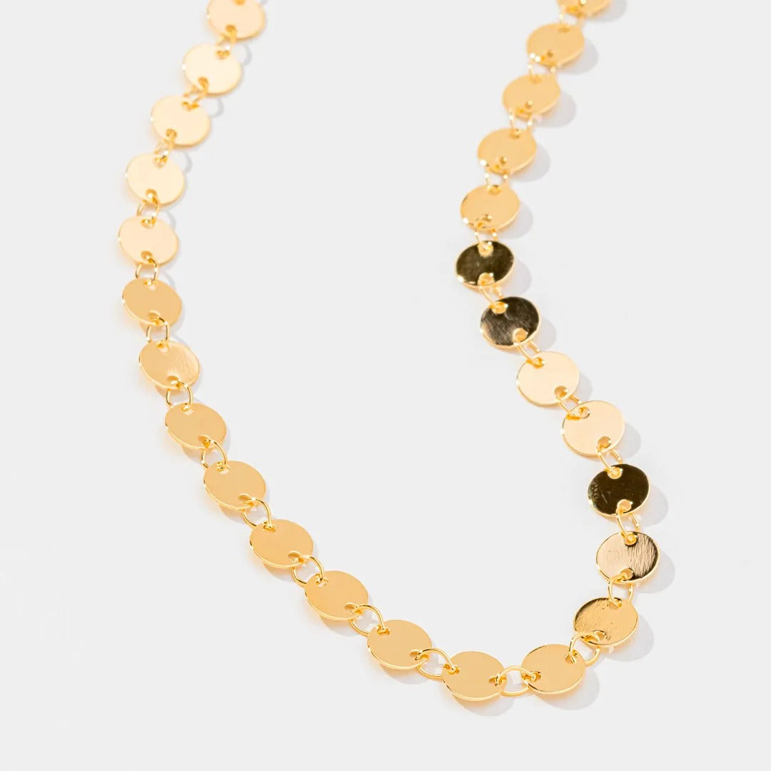 Choker medalhas lateral banhada a ouro 18k
