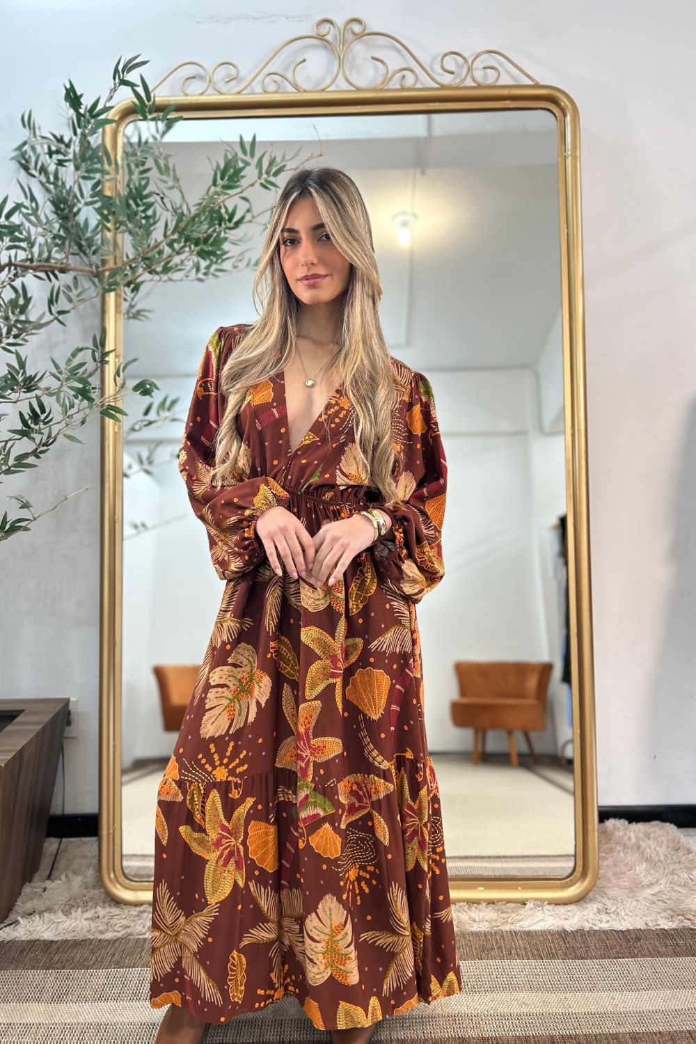 Vestido Ariana Manga Longa Linha GOLDN [EDIÇÃO LIMITADA]