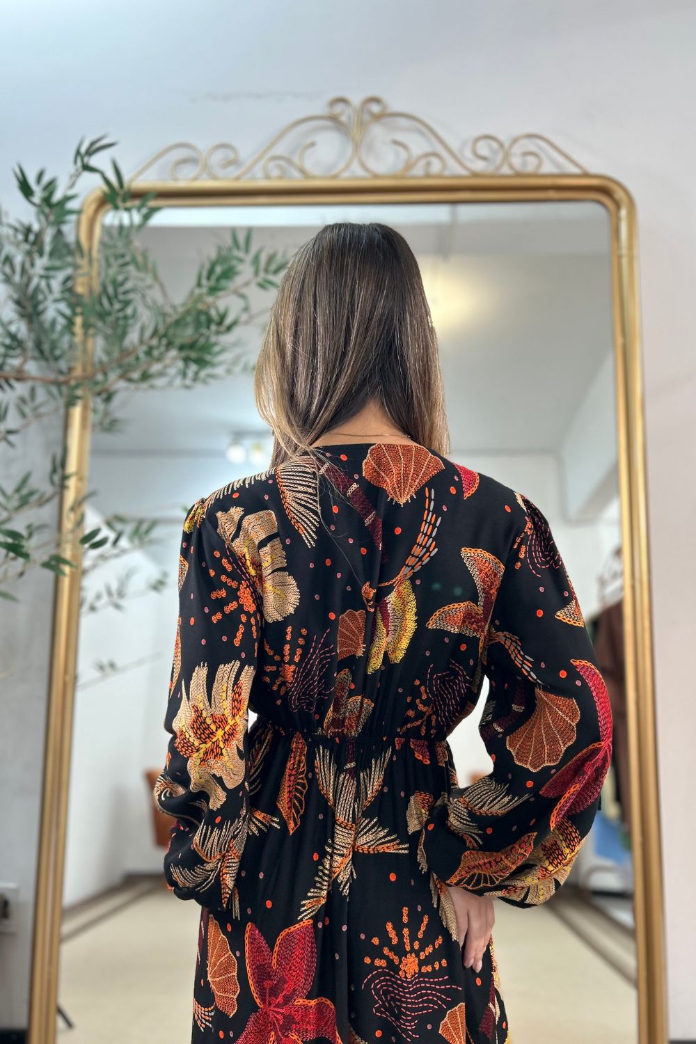 Vestido Andreia Manga Longa Linha GOLDN [EDIÇÃO LIMITADA]