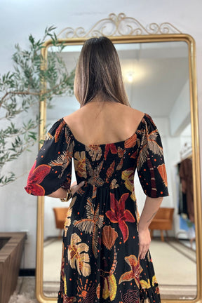 Vestido Carla Linha GOLDN [EDIÇÃO LIMITADA]